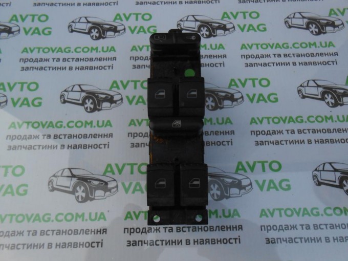  Блок управления стеклоподъёмниками